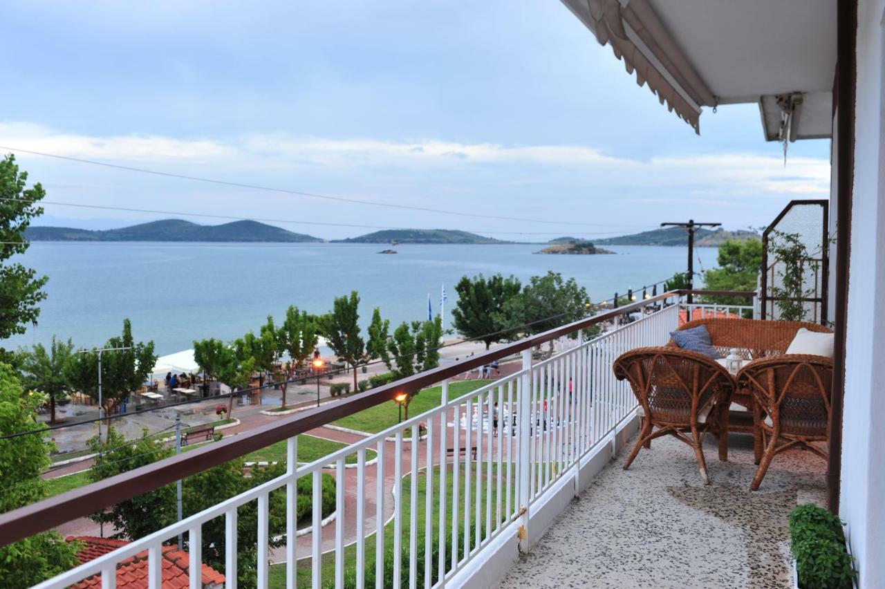 Apartment 99 Nea Peramos (Macedonia) Exterior foto