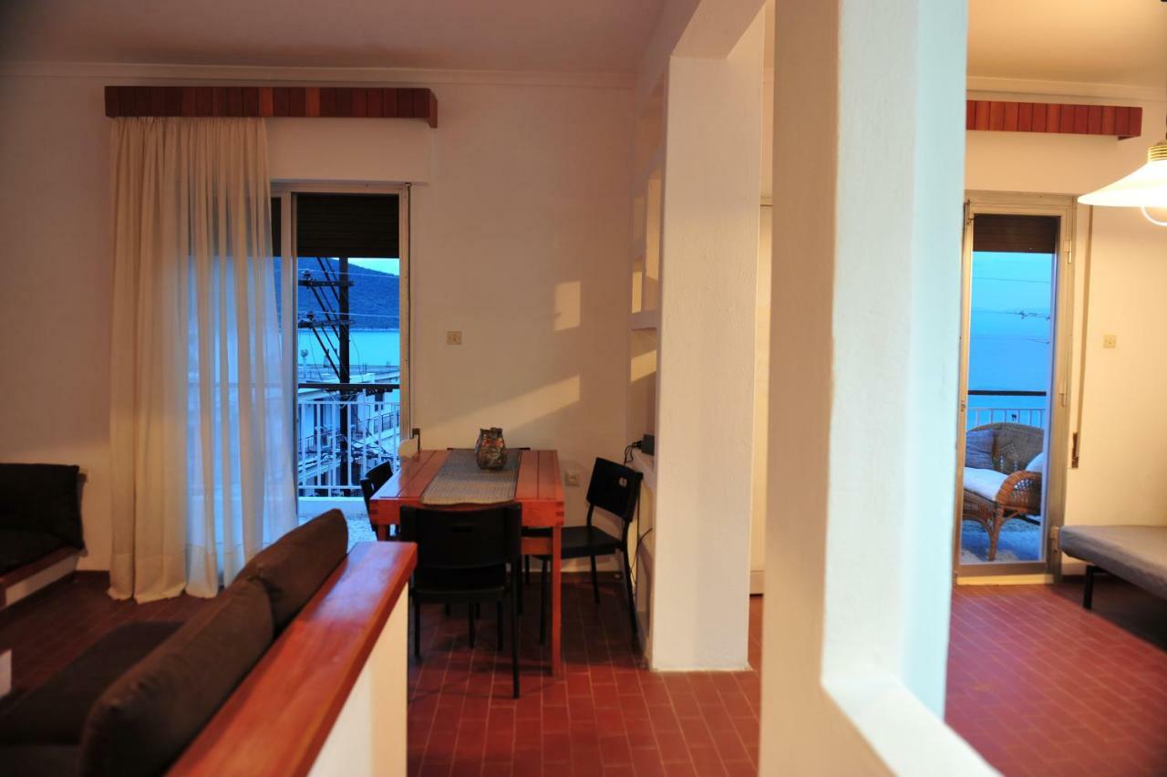 Apartment 99 Nea Peramos (Macedonia) Exterior foto